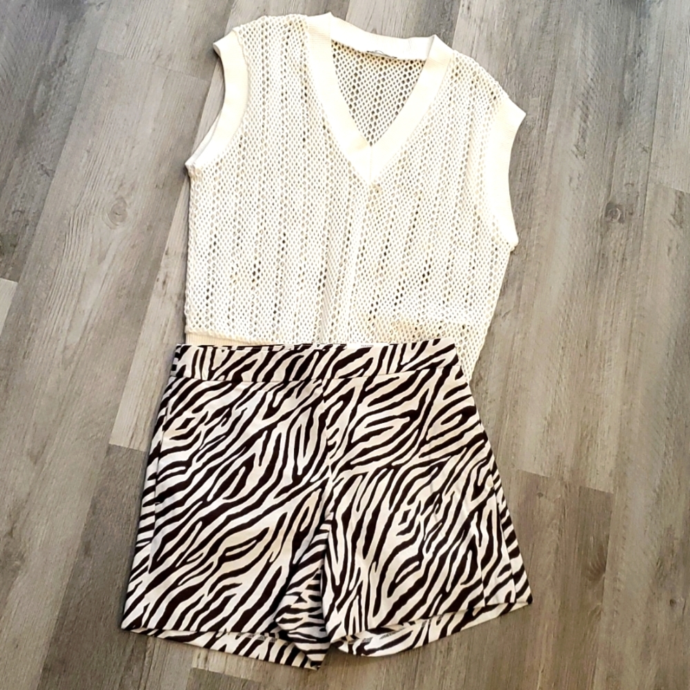 Zara White Crochet Vest size Medium - Picture 6 of 10